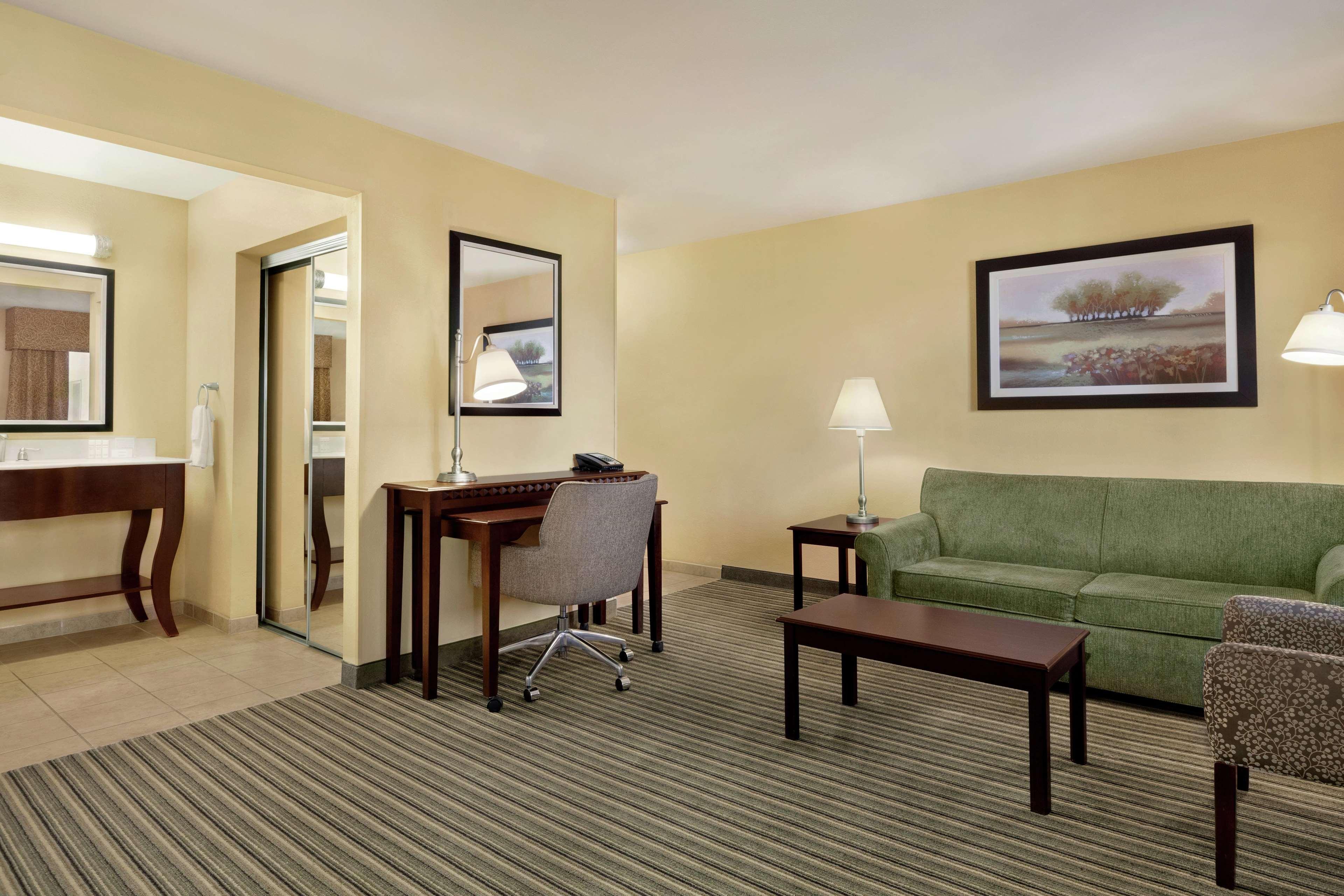 Hampton Inn & Suites Вест-Сакраменто Екстер'єр фото
